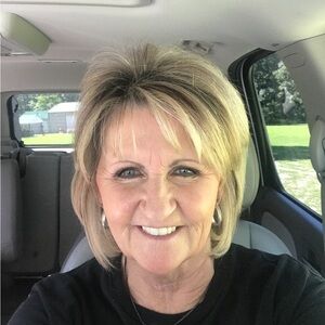 Meet your Posher, Melissa